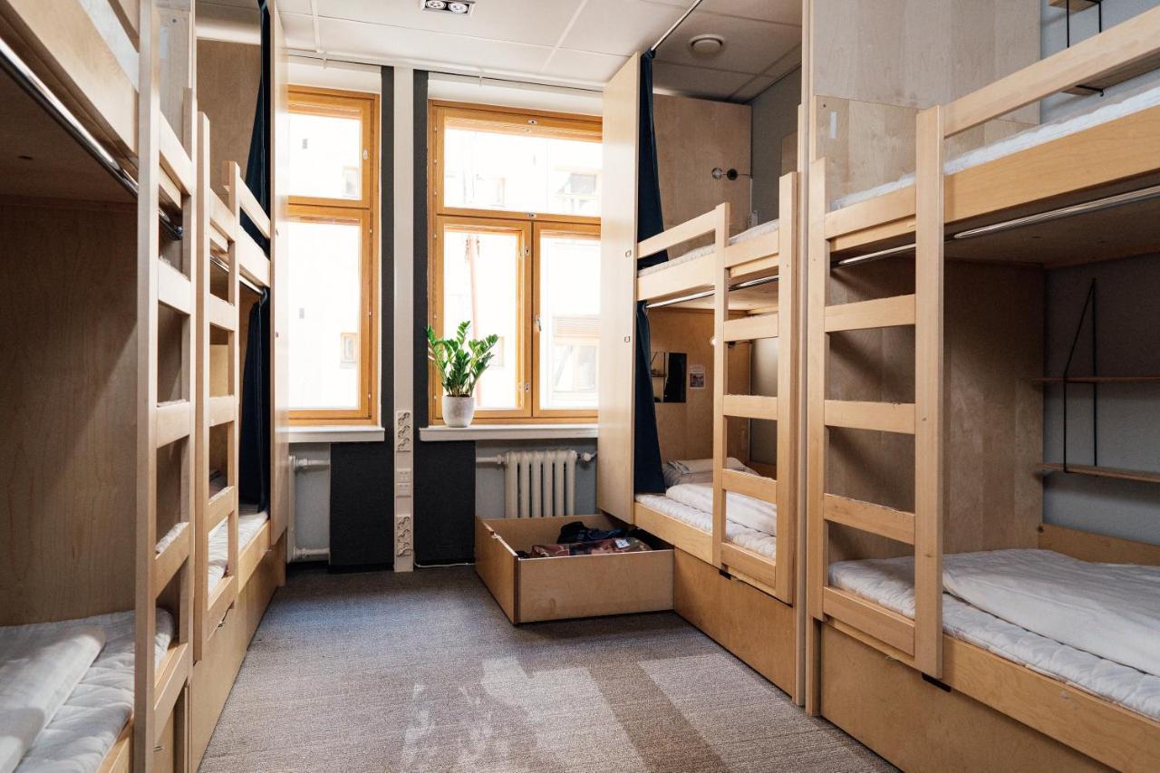 Bed 8-Bed Mixed Dormitory Room