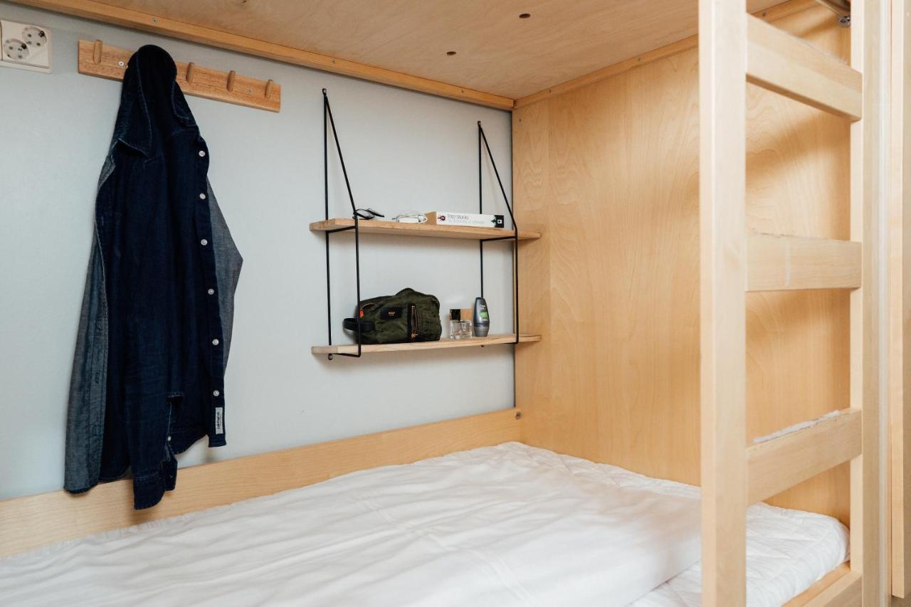 Bed 8-Bed Mixed Dormitory Room